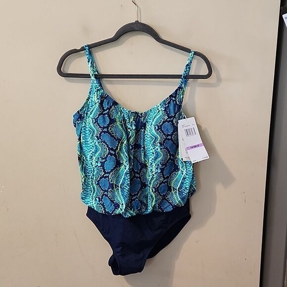 Beautiful Contours by Coco Reef size 14 NWT - Picture 1 of 5